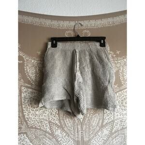 DONNI. The Waffle Knit Shorts in Beige